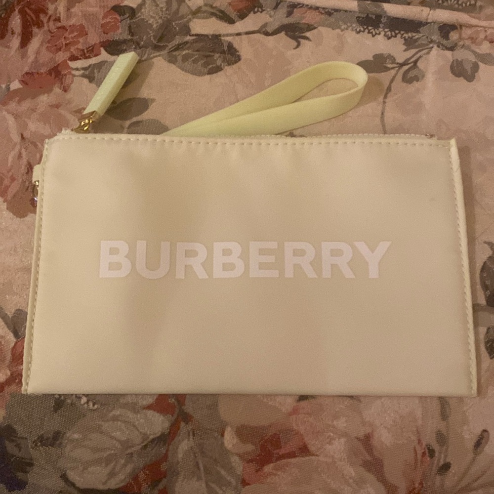 BURBERRY CLUTCH WRISTLET MINT GREEN TOTE MAKEUP POUCH 💯% CANVAS NWOT